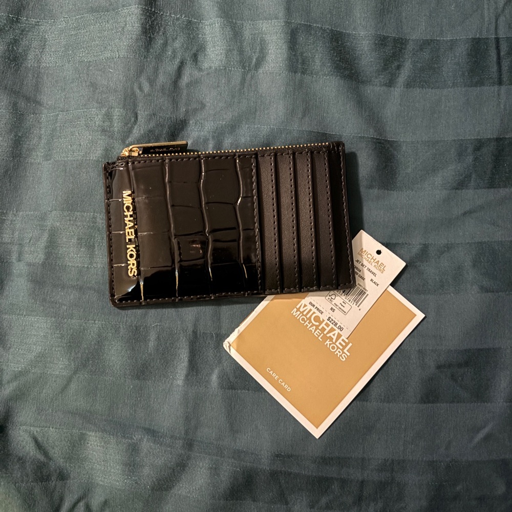 MICHAEL Michael Kors Black Quilted Key Card Holder